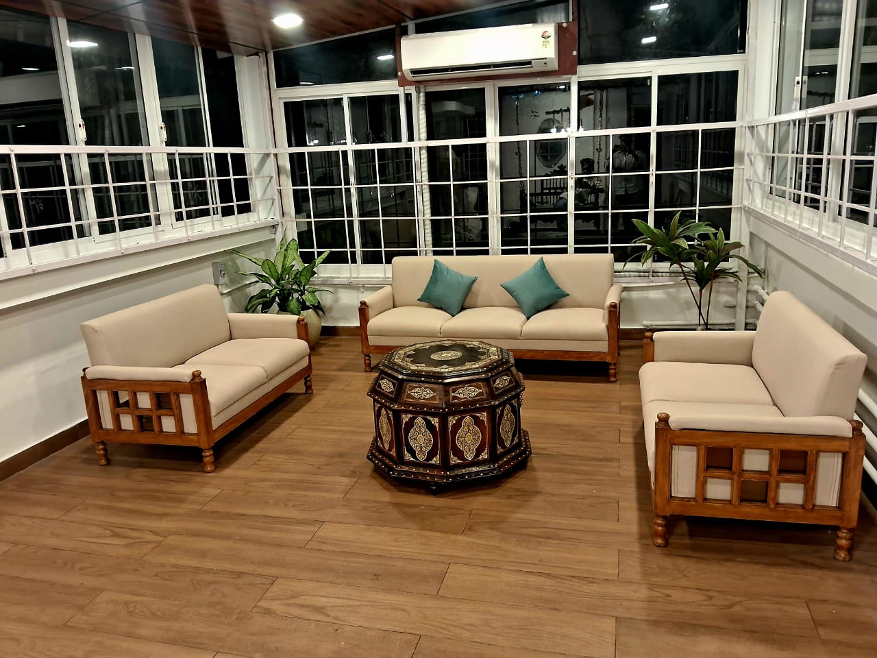 Custom green and white leatherette corner sofa Chennai
